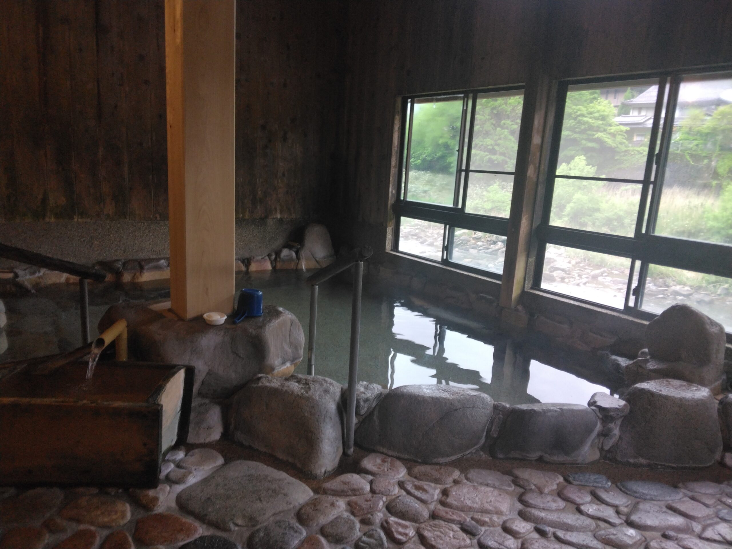 出雲湯村温泉・漆仁（しつに）の湯